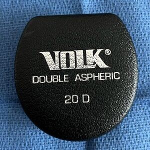 Volk Double Aspheric 20 D lens case